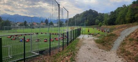 Nogometni center Lesce